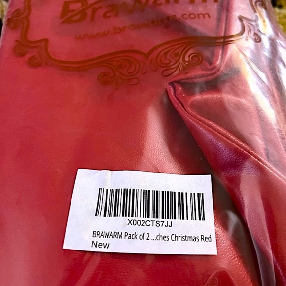 BRAWARM CHRISTMAS RED LEATHER LUMBAR 12 X 20 PILLOW CASES PACK OF 2 NWT - Picture 4 of 4
